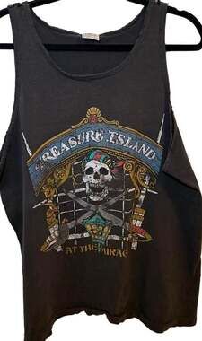 Vintage Anvil Treasure Island at the Mirage Las Vegas Pirate Tank Top XL